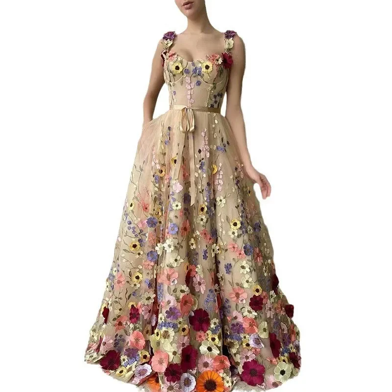Embroidery Zara - Fleurs tridimensionnelles pour femmes, broderie à