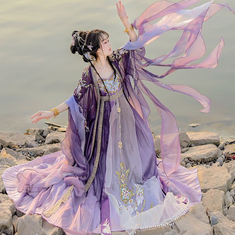 Embroidery Yellow - Robe Hanfu chinoise pour femmes, broderie