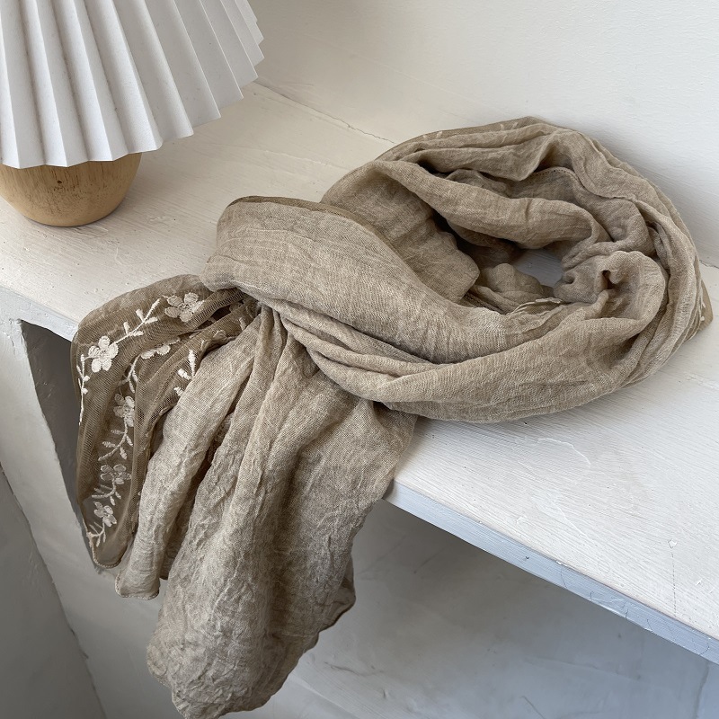 Écharpe d'épissure en coton et - Embroidery Towel avis et prix
