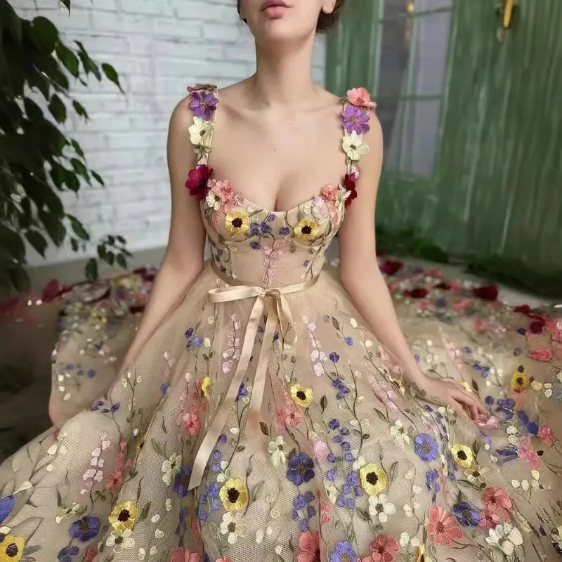 Fleurs tridimensionnelles pour - Embroidery Zara avis et prix