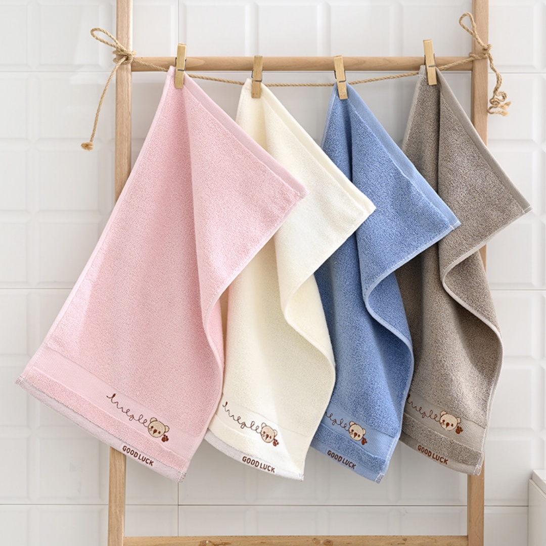 Serviette en coton pour enfant - Embroidery Towel avis et prix