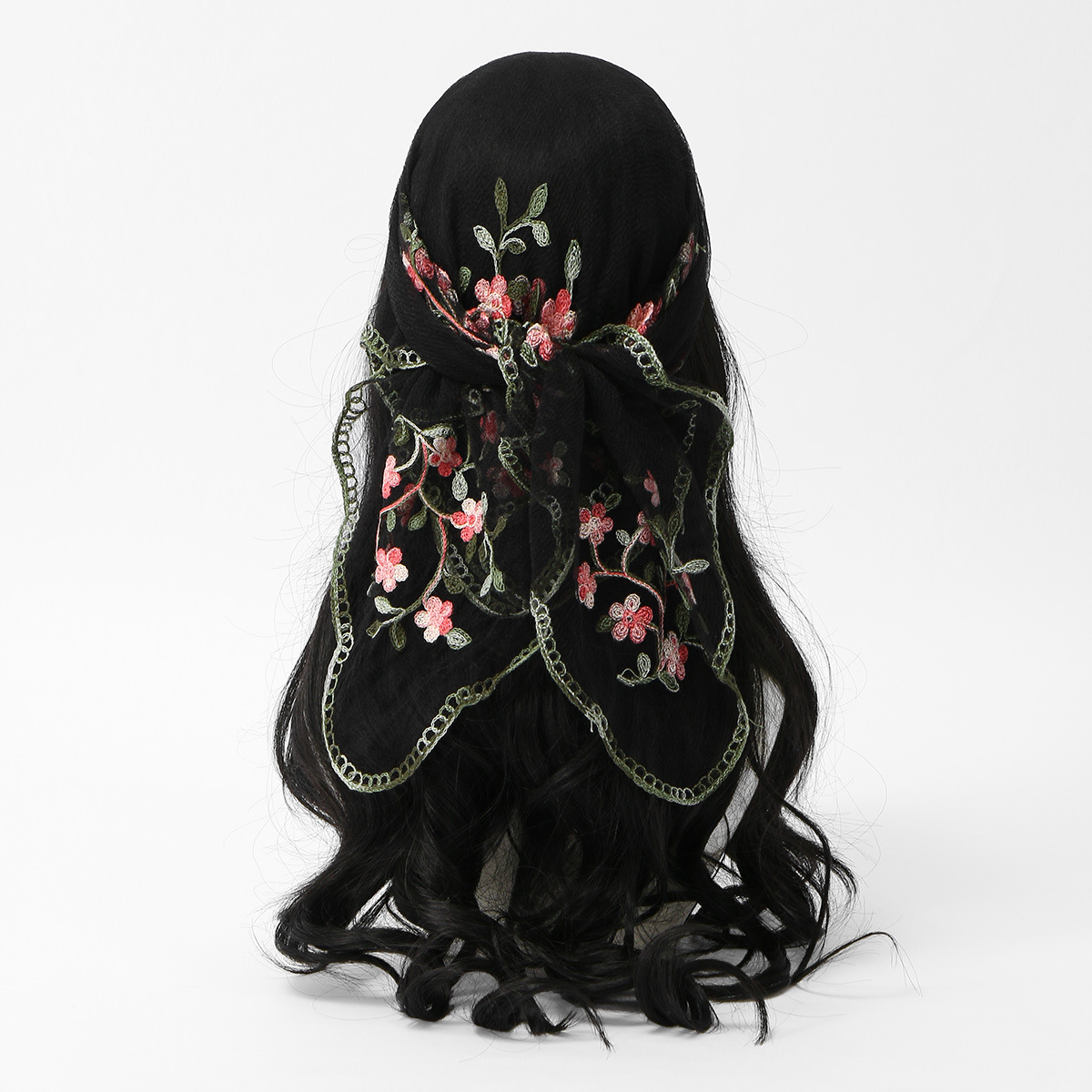 Foulard carré en nylon brodé d - Embroidery Zara avis et prix