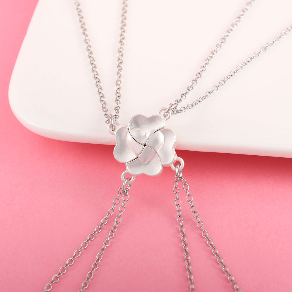 Karsyngirl Lot de 4 Colliers T - Embroidery Chain Stitch avis et prix