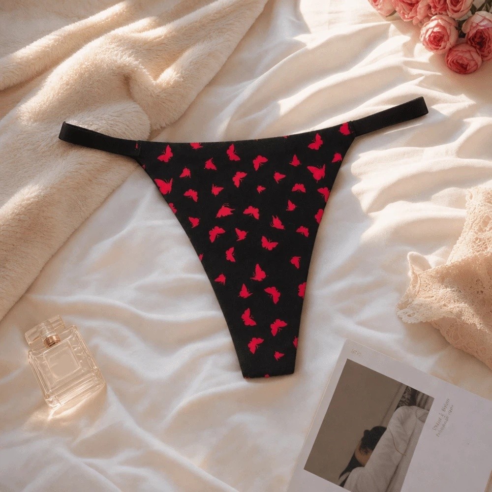 Culottes string élégantes sans - Embroidery Lips avis et prix